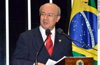 José Pimentel destaca lançamento do programa Viver Sem Limite