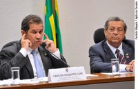 Lupi nega ter mentido sobre uso de avião e amizade com dirigente de ONG