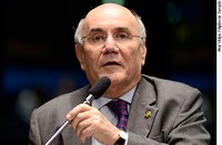 Flexa Ribeiro volta a pedir continuidade de obra no Rio Tocantins