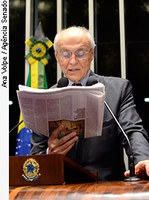 Suplicy comenta efeito das UPPs na economia de comunidades pacificadas do RJ