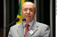 Antonio Carlos Valadares defende taxação de fortunas para financiar saúde