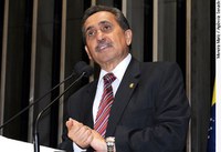 'Decisão judicial se cumpre, não se questiona', diz Geovani Borges