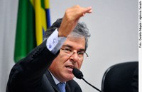 Plenário pode votar Código Florestal nesta quarta, diz relator