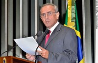 Cícero Lucena protesta contra fim da autonomia financeira da Universidade Estadual da Paraíba