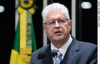Requião volta a criticar indicação do diretor-geral da ANTT para novo mandato
