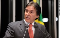 Eunício Oliveira relata visita da presidente Dilma Rousseff ao Ceará