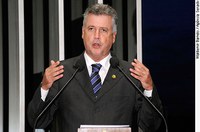 Rollemberg elogia aprovação de leis em defesa dos direitos das mulheres