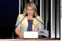 Ivonete Dantas diz que discriminação contra mulheres ainda existe