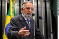 Capiberibe quer prioridade para a produção pesqueira na região Norte