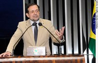 Walter Pinheiro reivindica políticas públicas para reduzir efeitos da seca