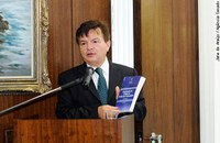 Juristas sugerem proibição de ‘spam’ e prioridade para ações coletivas de consumo