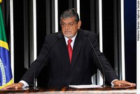 Mário Couto acusa governo de mentir sobre a situação da economia do país