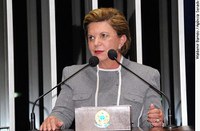 Lúcia Vânia alerta para necessidade de redução da mortalidade materna, uma “epidemia silenciosa”