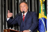 Alvaro Dias volta a defender CPI da Corrupção