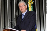 Roberto Requião propõe imunidade para chefes do Executivo que denunciarem atos de corrupção