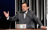 Walter Pinheiro quer mais transparência para combater corrupção na saúde