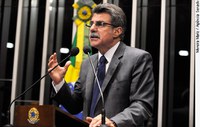 Jucá registra encontro com Dilma para tratar de questões do estado de Roraima