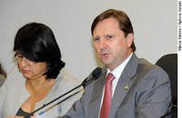 Acir Gurgacz defende estruturação dos órgãos que fiscalizam qualidade dos alimentos