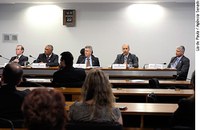 Vazamentos no Campo de Frade se devem a erros da Chevron, diz ANP