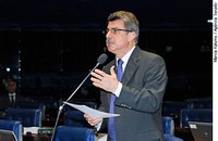 Jucá destaca encontro de Dilma com empresários