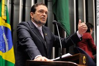 Bahia vive seca brutal, afirma Walter Pinheiro