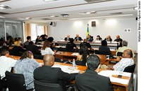 Senado discute cota para negros em concursos públicos