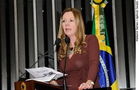 Vanessa Grazziotin lamenta ocorrência de novas enchentes no Amazonas 