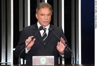 Alvaro Dias: oposição aceita votar Lei Geral da Copa em regime de urgência