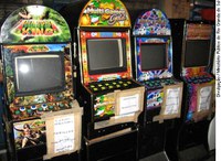 Comissão de juristas propõe criminalização dos jogos de azar