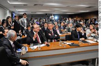 Parlamentares já apresentaram 167 requerimentos à CPI mista do Cachoeira