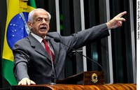 Simon pede que Dilma apoie CPI do Cachoeira
