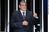 Mário Couto acusa Lula de tentar desmoralizar STF 