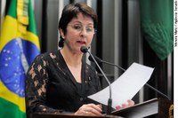 Ana Rita comemora aprovação da MP do Brasil Carinhoso