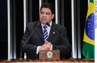 Cidinho Santos agradece à ministra Gleise Hoffmann por buscar solução para área Suiá Miçú (MT)