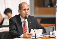 PT indica Anibal Diniz para a vice-presidência do Senado