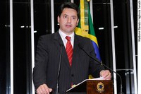 Sérgio Souza defende criação de novos tribunais regionais federais