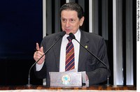 Mozarildo comemora credibilidade de médicos entre população