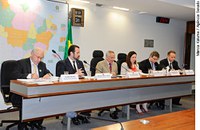 Senadores destacam papel do biogás na descentralização do desenvolvimento