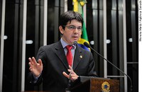 Drama dos Guarani-Kaiowá ainda não está resolvido, alerta Randolfe Rodrigues