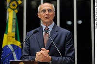 Suplicy apoia reeleição de Obama