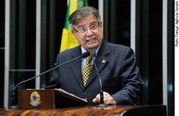 Cyro Miranda elogia sugestões da comissão do pacto federativo