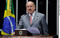 Luiz Henrique quer abater dívidas dos estados em troca de investimentos