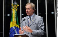 Casildo Maldaner manifesta apoio à mobilização de prefeitos por mais recursos