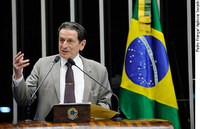 'República precisa da participação do povo', diz Mozarildo 