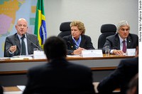 Em audiência sobre apagões, senadores divergem sobre MP do setor elétrico