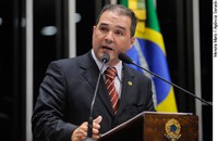 Eduardo Lopes pede cautela na votação do novo Código Penal