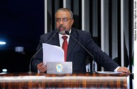 Paulo Paim informa que seu 'site' na internet foi invadido por 'hackers'