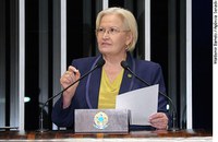 Ana Amélia lamenta atrasos nas obras de mobilidade urbana para a Copa