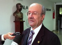 Vídeo | Pimentel diz que MP dos Portos será debatida com todos os setores envolvidos 