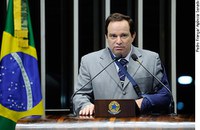 João Costa denuncia descumprimento de diretrizes contidas na Constituição